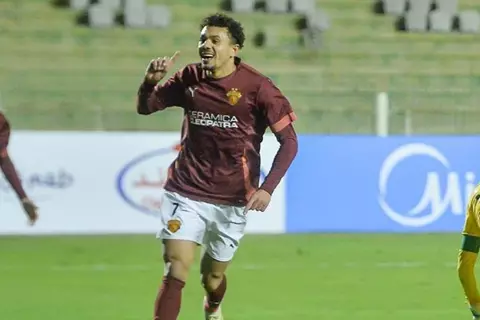 استبعاد فني.. مصدر ليلا كورة: بوبو وزلاكة يغيبان عن سيراميكا أمام بيراميدز